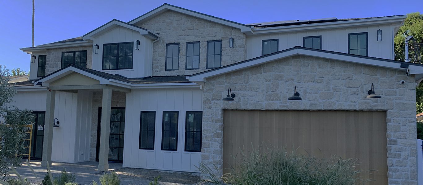 Residential and commercial construction projects by AAAR Builders